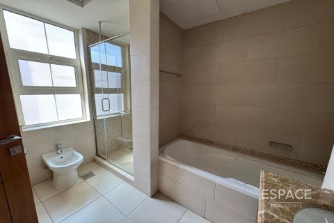 阿联酋 Dubai Mudon 待售 : 3 卧, 352 平方米 , 编号649526 - 照片 16