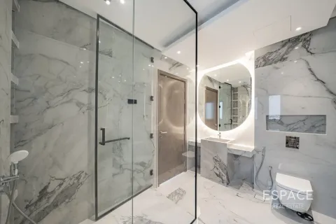 Al Furjan, Dubai, UAE의 판매용 빌라 침실 5개, 459제곱미터 번호 649529 - 사진 14