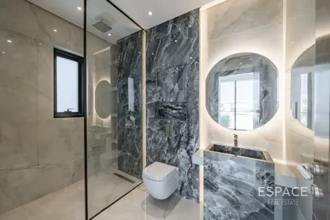 Al Furjan, Dubai, UAE의 판매용 빌라 침실 5개, 459제곱미터 번호 649529 - 사진 12