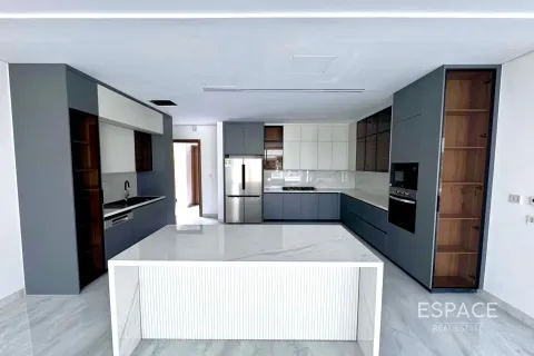 Vilë në Al Furjan, Dubai, Emiratet e Bashkuara Arabe 5 dhoma gjumi, 459 m2. № 649529 - Foto 8