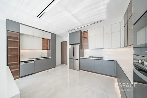 Al Furjan, Dubai, UAE의 판매용 빌라 침실 5개, 459제곱미터 번호 649529 - 사진 4