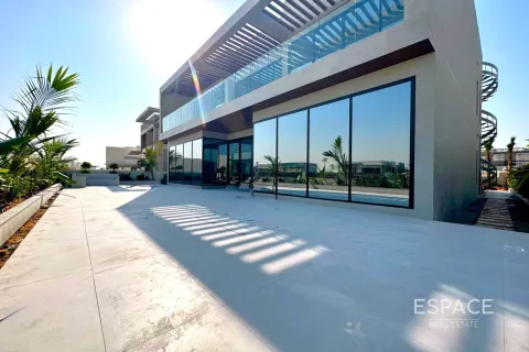 Vilë në Al Furjan, Dubai, Emiratet e Bashkuara Arabe 5 dhoma gjumi, 459 m2. № 649529 - Foto 1