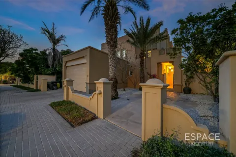 阿联酋 Dubai Arabian Ranches 待售 : 5 卧, 450 平方米 , 编号649527 - 照片 6