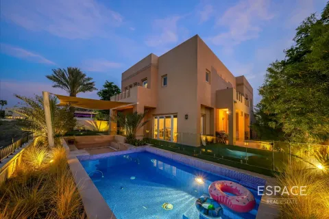 阿联酋 Dubai Arabian Ranches 待售 : 5 卧, 450 平方米 , 编号649527 - 照片 1