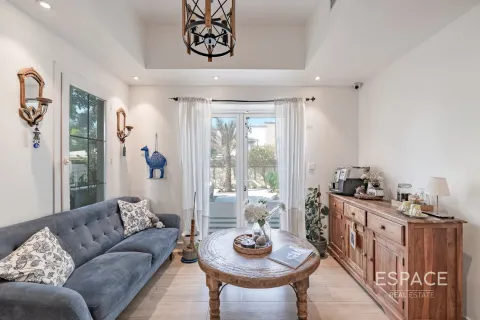 Villa zum Verkauf in The Springs, Dubai, VAE 3 Schlafzimmer, 209 m2 Nr. 649530 - Foto 5