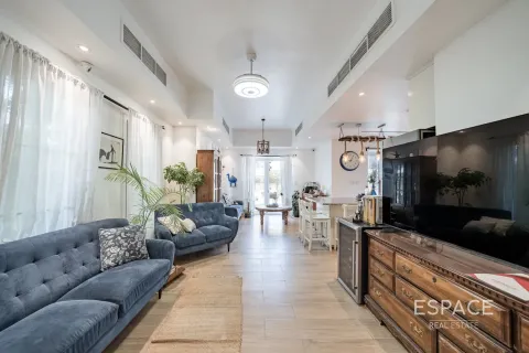 Villa zum Verkauf in The Springs, Dubai, VAE 3 Schlafzimmer, 209 m2 Nr. 649530 - Foto 2