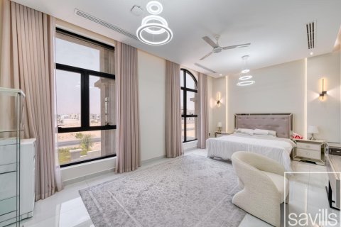 Vila v Al Aweer, Dubai, SAE 4 ložnice, 743.22 m² Č.: 747769 - fotografie 10
