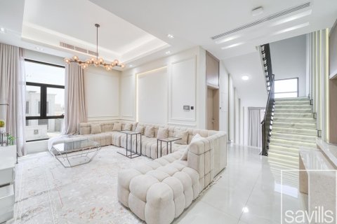 Vila v Al Aweer, Dubai, SAE 4 ložnice, 743.22 m² Č.: 747769 - fotografie 7