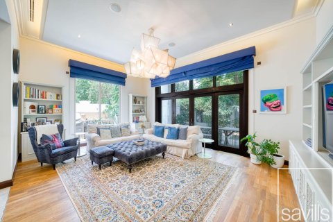 Villa zur Miete in Al Barari, Dubai, VAE 5 Schlafzimmer, 1012.27 m2 Nr. 747768 - Foto 3