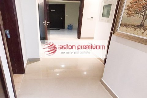 Apartemen di Downtown Dubai (Downtown Burj Dubai), UEA 2 kamar tidur, 130 m2 nomor 753841 - foto 4