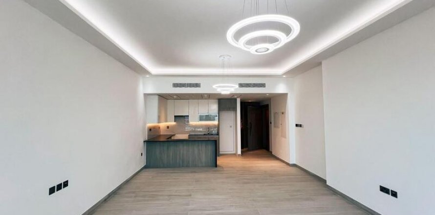 Apartment in Jumeirah Lake Towers, Dubai, UAE 1 room, 41.51 sq.m. № 637616