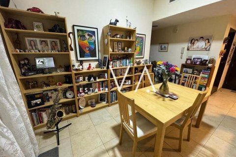 Apartament në Dubai, Emiratet e Bashkuara Arabe 2 dhoma gjumi, 93.71 m2. № 637611 - Foto 6