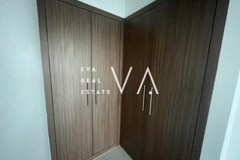 Townhouse in Dubai, UAE 3 bedrooms, 187.38 sq.m. № 637617 - photo 13