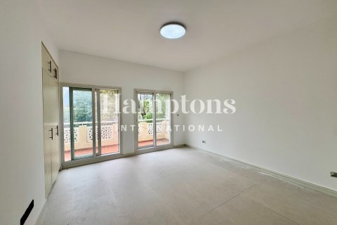 Meadows, Dubai, संयुक्त अरब अमीरात में विला, 5 बेडरूम, 553.329 वर्ग मीटर, संख्या 696614 - फ़ोटो 6