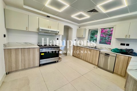 Meadows, Dubai, संयुक्त अरब अमीरात में विला, 5 बेडरूम, 553.329 वर्ग मीटर, संख्या 696614 - फ़ोटो 14