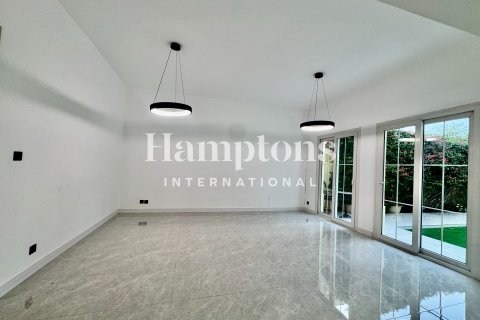 Villa itt: The Springs, Dubai, EAE, 3 hálószoba, 251.55995631 m², azonosító: 696611 - fénykép 13