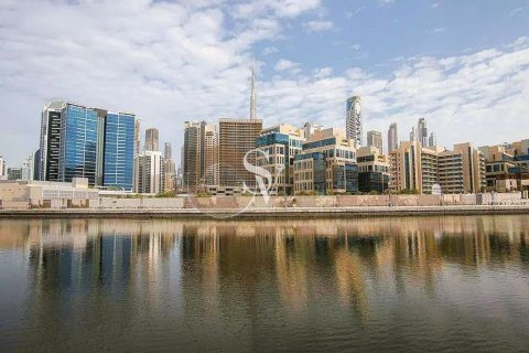 Apartemen di Business Bay, Dubai, UEA 1 kamar tidur, 76 m2 nomor 715913 - foto 4