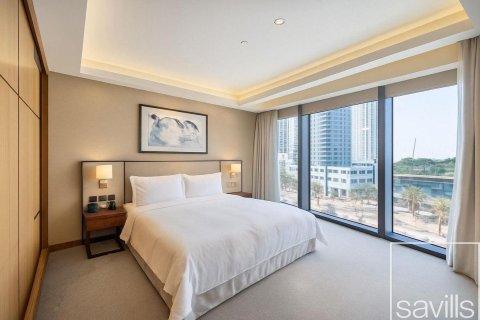 Apartment in Downtown Dubai (Downtown Burj Dubai), Dubai, UAE 2 bedrooms, 110.18 sq.m. № 753554 - photo 8