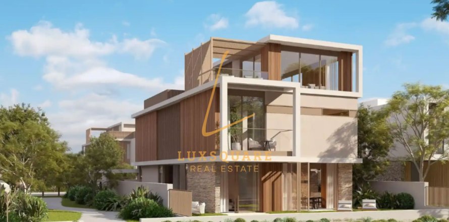 Villa in Dubai, UAE 4 bedrooms, 422 sq.m. № 753917