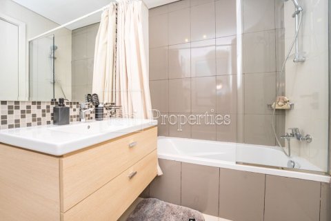 Villa til leie i Dubai, Emiratene 4 soverom, 174.7 kvm Nr. 668889 - Foto 23