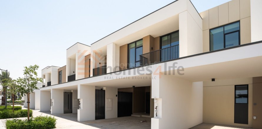 Rumah bandar di Arabian Ranches 3, Dubai, UAE 3 bilik tidur, 145 meter persegi № 740648