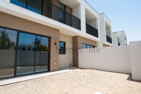 Townhouse di Arabian Ranches 3, Dubai, UEA 3 kamar tidur, 145 m2 nomor 740647 - foto 6