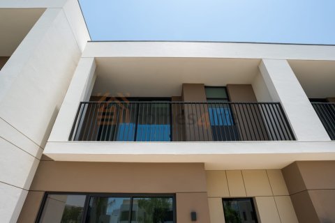 Townhouse di Arabian Ranches 3, Dubai, UEA 3 kamar tidur, 145 m2 nomor 740647 - foto 5