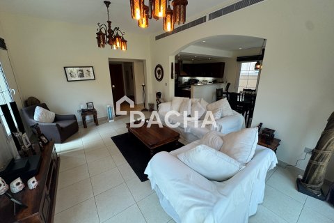 Villa itt: Jumeirah Village Triangle, Dubai, EAE, 2 hálószoba, 250 m², azonosító: 740593 - fénykép 5