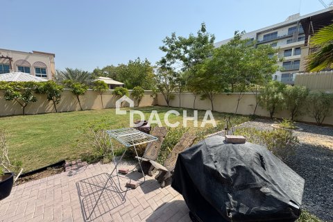 Villa itt: Jumeirah Village Triangle, Dubai, EAE, 2 hálószoba, 250 m², azonosító: 740593 - fénykép 24