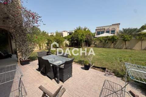 Villa itt: Jumeirah Village Triangle, Dubai, EAE, 2 hálószoba, 250 m², azonosító: 740593 - fénykép 25