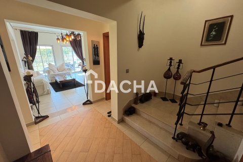 Villa itt: Jumeirah Village Triangle, Dubai, EAE, 2 hálószoba, 250 m², azonosító: 740593 - fénykép 2