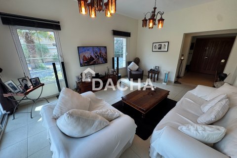 Villa itt: Jumeirah Village Triangle, Dubai, EAE, 2 hálószoba, 250 m², azonosító: 740593 - fénykép 6