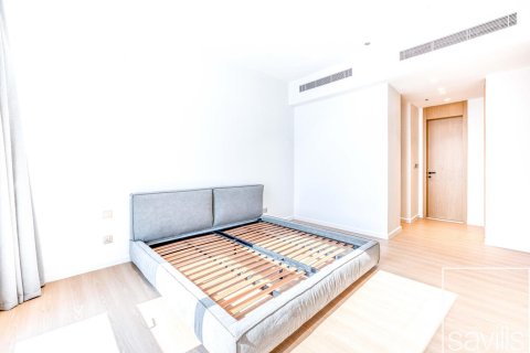 Apartmen di Palm Jumeirah, Dubai, UAE 1 bilik tidur, 120.4 meter persegi № 747511 - foto 12