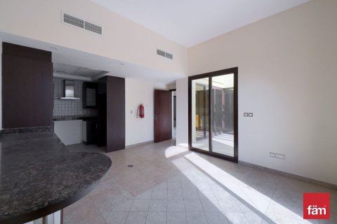 Řadový dům v Dubai, SAE 4 ložnice, 399.5 m² Č.: 763014