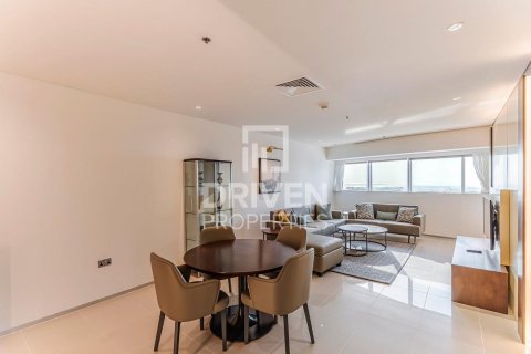 Huoneisto Sheikh Zayed Road, Dubai, Arabiemiraatit 2 makuuhuonetta, 120 m2 № 655513 - kuva 2