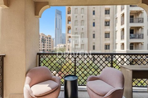 Huoneisto Downtown Dubai (Downtown Burj Dubai), Arabiemiraatit 2 makuuhuonetta, 119.01 m2 № 746026 - kuva 20