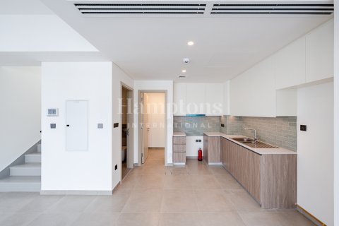 Huvila The World Islands, Dubai, Arabiemiraatit 3 makuuhuonetta, 187.47825400 m2 № 651324 - kuva 1