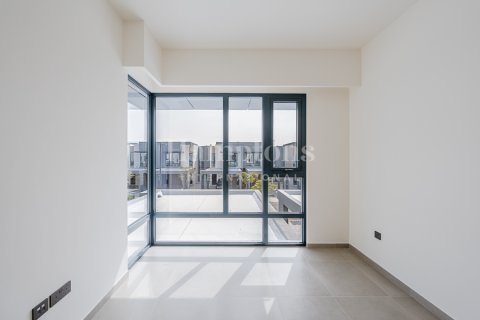 Huvila The World Islands, Dubai, Arabiemiraatit 3 makuuhuonetta, 187.47825400 m2 № 651324 - kuva 12