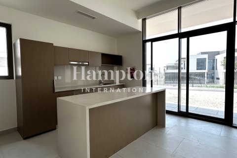 Вилла Al Furjan, Дубай, БАӘ-да 5 жатын бөлмелер, 651.34014591 м² № 651323 - фото 5