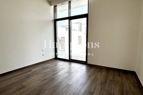 Вилла Al Furjan, Дубай, БАӘ-да 5 жатын бөлмелер, 651.34014591 м² № 651323 - фото 8