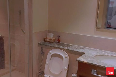 Apartament në Dubai, Emiratet e Bashkuara Arabe 2 dhoma gjumi, 101.2 m2. № 662466 - Foto 8