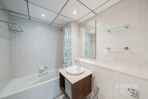 Apartment in Dubai Marina, UAE 3 bedrooms, 205 sq.m. № 738053 - photo 11