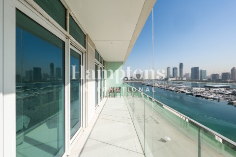 Üürile anda korter asukohaga Dubai Harbour, AÜE: 2 magamistoaga, 113.05366070 m² Nr 697555 - pilt 3