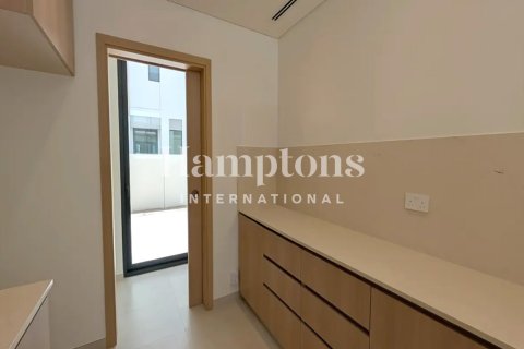 Villa te huur in Arabian Ranches 3, Dubai, VAE 4 slaapkamers, 380.62359100 vr.m., nr 697556 - foto 11