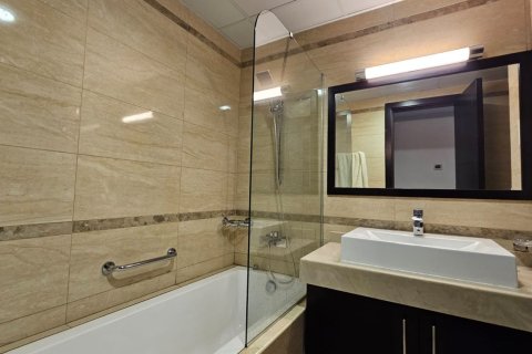Townhouse in Ras Al Khaimah, UAE 4 bedrooms, 376 sq.m. № 734551 - photo 12