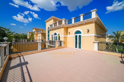 Villa zur Miete in Jumeirah Park, Dubai, VAE 4 Schlafzimmer, 593 m2 Nr. 700864 - Foto 27
