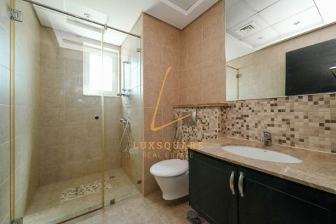 Villa zur Miete in Jumeirah Park, Dubai, VAE 4 Schlafzimmer, 593 m2 Nr. 700864 - Foto 20