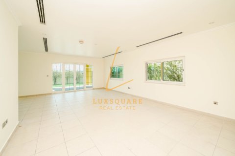 Villa zur Miete in Jumeirah Park, Dubai, VAE 4 Schlafzimmer, 593 m2 Nr. 700864 - Foto 7