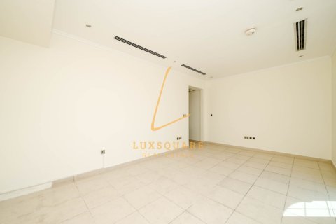 Villa zur Miete in Jumeirah Park, Dubai, VAE 4 Schlafzimmer, 593 m2 Nr. 700864 - Foto 12