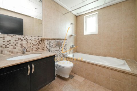 Villa zur Miete in Jumeirah Park, Dubai, VAE 4 Schlafzimmer, 593 m2 Nr. 700864 - Foto 22